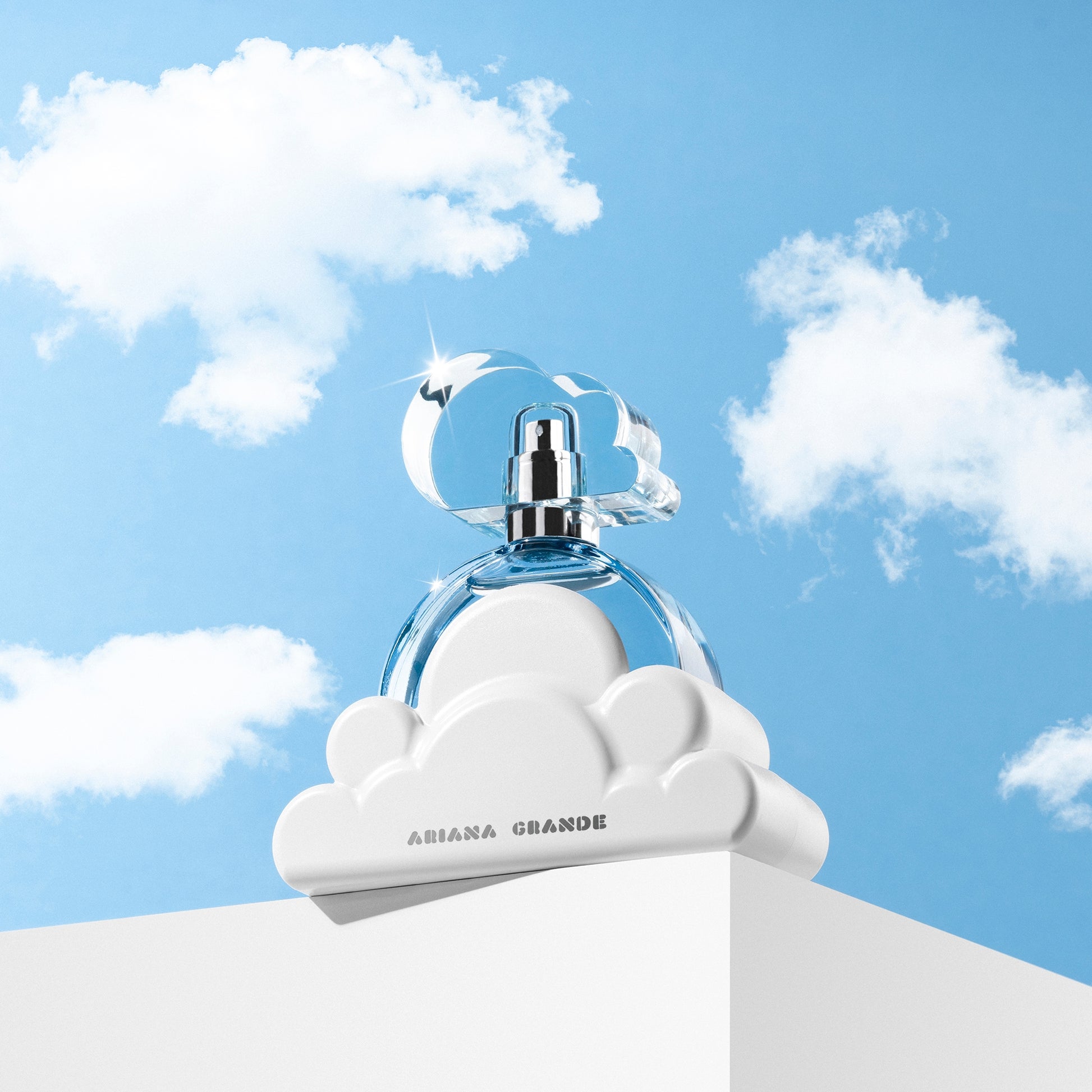 Cloud by Ariana Grande is a Floral Fruity Gourmand fragrance for women.