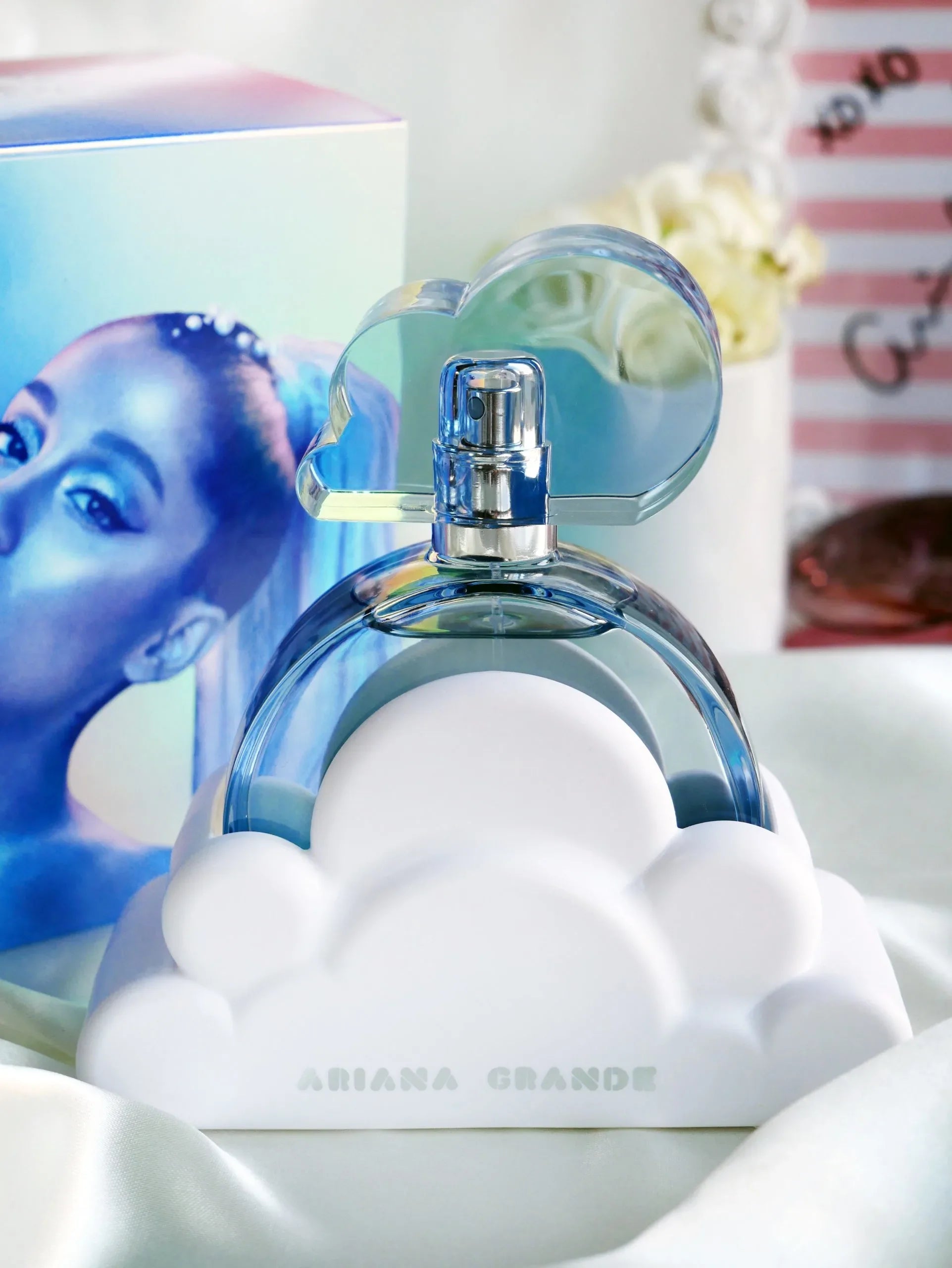 Cloud by Ariana Grande is a Floral Fruity Gourmand fragrance for women.